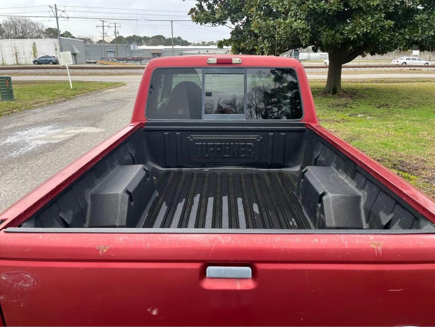 1999 Red /Gray Ford Ranger XL (1FTYR14C9XT) with an 2.5 4 Cylinder engine, 5 Speed Manual transmission, located at 5700 Curlew Drive, Norfolk, VA, 23502, (757) 455-6330, 36.841885, -76.209412 - -1999 Ford Ranger 5 Speed Manual 146k -2.5 4 cylinder extended cab -Runs and drives great -Clearcoat faded on front and hood -New state inspection -Ready for a new owner -VADLR - Photo#7